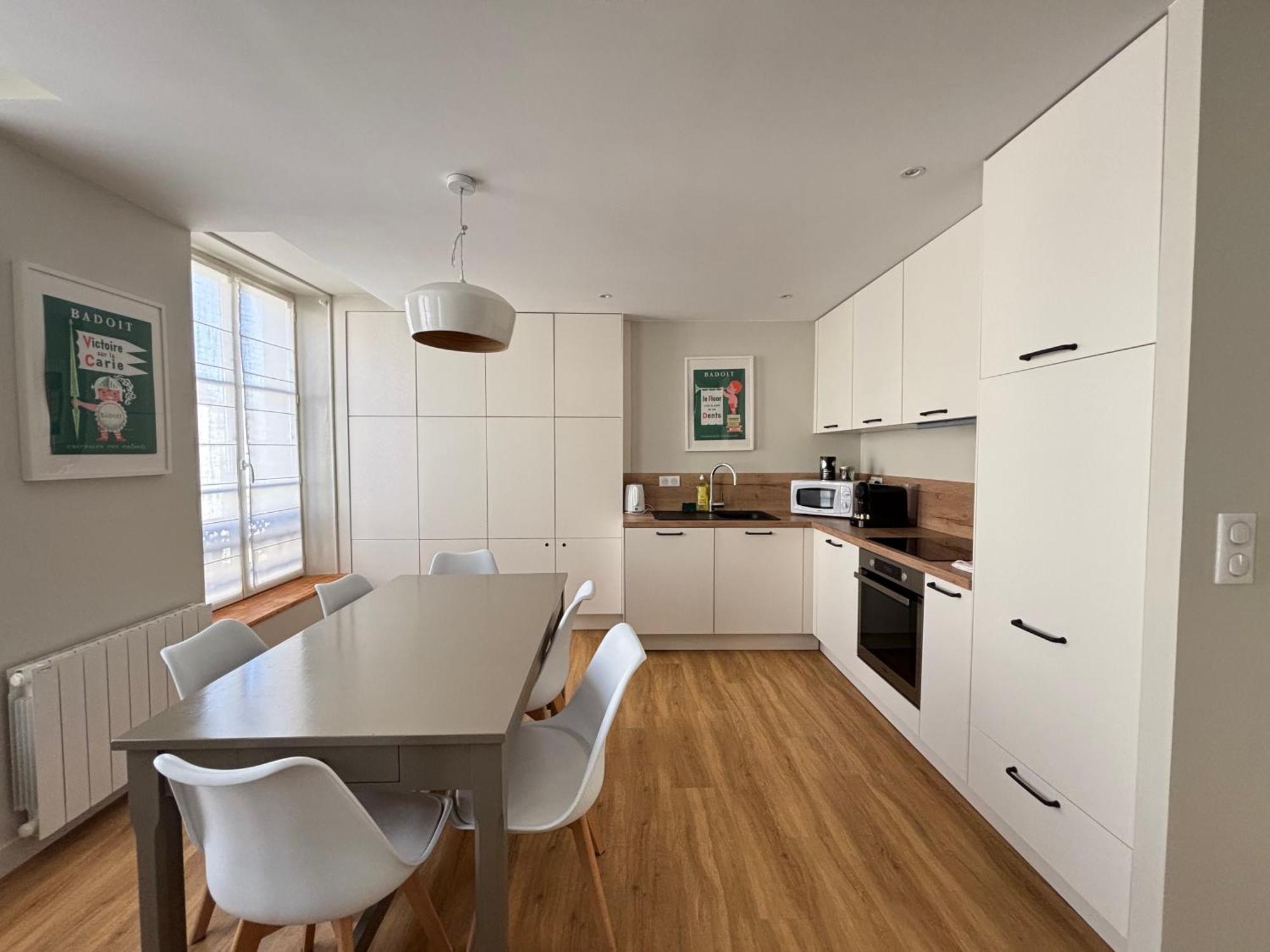 Bajocasse Apt Duplex Spacieux 3 Ch 2 Sdb Cosy Plein Centre Bayeux Decoration Elegante Proche Plages Du Debarquement Eksteriør billede